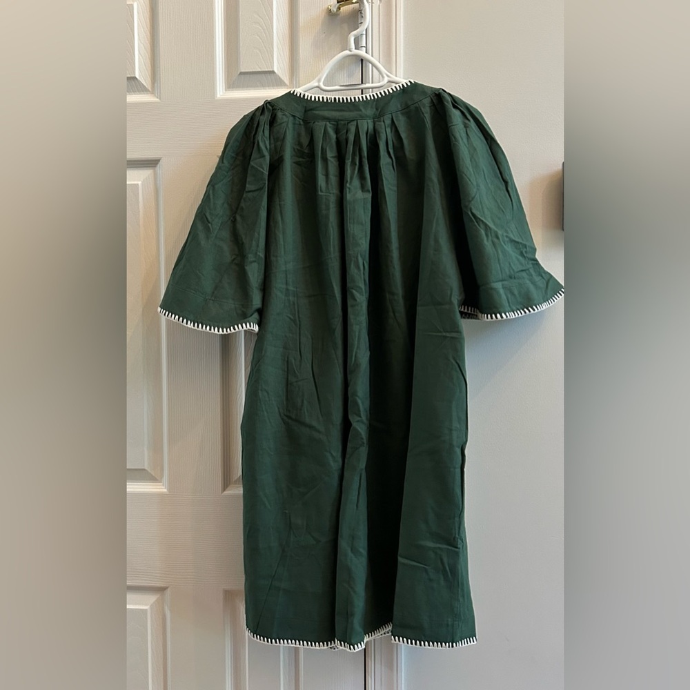 Tuckernuck Pomander Place Green Stitch Finley Flutter Sleeve Dress - Picture 4 of 5